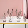 Cross-border atacado homem de ferro banda ornamentos acessórios para casa retro metal pequeno homem de ferro decoração de mesa artesanato de ferro