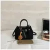Bolsas de outono e inverno para mulheres 2025 nova tendência nicho retrô bolsa de ombro transversal casual para o dia a dia moda bolsa saco versátil