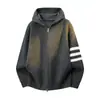 Nuevo suéter de punto con capucha para otoño e invierno para hombre, chaqueta cárdigan de tres rayas, estilo old money, venta al por mayor de fábrica transfronteriza