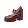 Nuevos zapatos de moda británica para mujer con punta cuadrada, hebilla, tacón Mary Jane, zapatos de mujer, venta al por mayor de fábrica