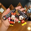 Llavero Colgante de Dibujos Animados Mickey Minnie Lindo Colgante de Llavero para Pareja Mochila Coche Adorno de Colgante Regalo