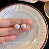 Pendientes de Perla de Panecillo al Vapor para Mujer con Aguja de Plata 925 Pendientes de Lujo Ligero con Temperamento 2025 Nuevos Más Fáciles de Combinar para el Trabajo Diario Accesorios de Oreja de Nicho