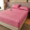Sábana de algodón cepillado de seis lados completamente cubierta 360 grados Protector de colchón Simmons, lavable a máquina, con cremallera y diseño antideslizante