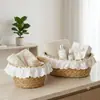 Cesta de almacenamiento de escritorio tejida de paja para artículos varios, cesta de almacenamiento con decoración de encaje para cosméticos de dormitorio, caja de bocadillos para dormitorio, transfronterizo
