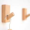 Perchero de Madera Maciza Nórdico Cilíndrico para Abrigos Montado en Pared Creativo Fuerte Adhesivo Gancho para Abrigos Dormitorio Gancho de Madera Sin Rastro Venta al por Mayor