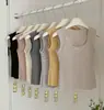 2631# Chaleco Cálido de Seda Proteica Cepillada Otoño/Invierno con Ribete de Encaje Bloqueo de Temperatura No Voluminoso Con Almohadillas en el Pecho Ropa Interior Adelgazante