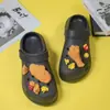 Sapatos com buracos transfronteiriços, acessórios faça você mesmo, simulação de resina fofa, comida, brinquedo, sapatos de ovo de pêssego, decorações de flores, fivela de sapato removível