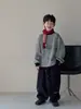 Pantalones de Chándal con Forro Polar para Niños Cotton Little Shop Temporada de Finales de Otoño 2026 Nuevo Estilo Versátil Conjunto de Ropa Deportiva de Punto para Niños Versión Coreana