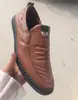 Venta especial de liquidación en mocasines de cuero genuino, zapatos de hombre de cuero suave, zapatos casuales antideslizantes de suela blanda para negocios