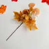 Accesorios de Decoración de Halloween Nuevos Transfronterizos: Corona de Hoja de Arce, Calabaza, Piña, Fruta Roja, Accesorios de Otoño para Festival de la Cosecha