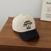 Boné de beisebol bordado com letra para homens e mulheres, aba curva versátil, boné casual tipo bico de pato para atividades ao ar livre, faz o rosto parecer menor, proteção solar, adequado para crianças mais velhas