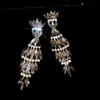 Nuevos aretes de plata con diamantes y borlas geométricas, aretes de nicho de lujo ligero y de alta gama, aretes lujosos y exquisitos para la noche para mujeres