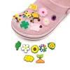 Venta Caliente Transfronteriza Accesorios para Zuecos Flores para Zapatos Accesorios para Zapatos DIY Hebillas para Zapatos de Goma Suave PVC Decoración para Zapatos Recomendado