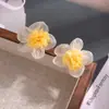 Pendientes de Flor de Gasa Estilo Vacaciones Suave Colores Dulces Primavera y Verano Pendientes de Organza Pendientes de Viaje Dopamina para Mujer