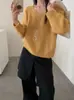 Suéter Pulôver de Cor Sólida com Gola Redonda Outono/Inverno 2026 Novo Macio Fofo Solto Versátil Estilo Suave Malha Top Feminino