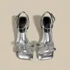 Sandalias de tacón medio con mariposa para mujer, estilo coreano, tacón alto, diseño moderno de punta cuadrada y punta abierta, nueva colección de verano 2026, sandalias de tira fina y tacón alto