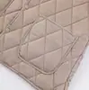 Chal Personalizado de Fábrica para Mujer 2026 Año Nuevo Otoño/Invierno Nuevo Estilo Chal Grueso de Terciopelo Cálido Procesamiento