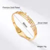 Venta al por mayor transfronteriza directa de fábrica oro de 18k de alta calidad Gypsophila para mujer acero de titanio joyería que no se desvanece pulsera de acero de titanio