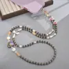 Nuevo Estilo Lanyard Largo Anticaída de Color Sencillo con Chapado, Sensación de Alta Gama, Colgante para Teléfono de Flor de Rosa y Corazón de Doble Cara