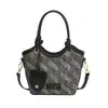 Bolso de mujer vintage de alta gama y nicho, nuevo y moderno bolso de hombro de moda 2026, bolso cruzado tipo cubo versátil