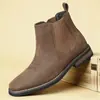Botas Chelsea Masculinas de Cano Médio em Couro Sintético Outono e Inverno Botas Masculinas da Moda em Couro Estilo Britânico Casual Botas Versáteis