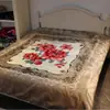 Processamento de comércio exterior manta Raschel personalizada com fleece adicionado, grossa e quente, fornecida especialmente, floral fofo, super macia