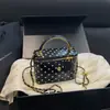 Otoño 2026 Nueva Moda Bolso de Mano Bolso Caja con Cadena de Lunares Ligero para Viajes Cotidianos Bolso Cruzado Pequeño Bolsos de Mujer al por Mayor