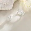 Brincos de Presilha Vazados em Renda Esculpida Sem Furos, Brincos em Forma de Leque de Folha de Ginkgo, Exquisitos Punhos de Orelha de Concha Estilo Vintage Chanel