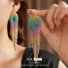Pendientes de Borla de Diamante con Gradiente de Color Aguja de Plata Lujo Accesible Pendientes de Gama Alta Exquisito Diseño Exagerado de Pendientes Nicho
