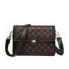 Bolso Cuadrado Pequeño para Mujer 2025 Verano Nuevo Estilo Lujo Ligero Simple Portátil Bolso de Madre Moderno Versátil Multicapa Bolso de Hombro Único Cruzado