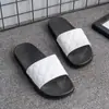 Chinelo Estilo Harajuku Feminino Verão Uso Externo Estudantes Estilo Coreano ins Nova Chegada Fashionável Combina com Tudo Sandálias e Chinelos de Interior Grossos com Sola Macia