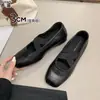 Zapatos pequeños de cuero de oveja con punta cuadrada, tiras cruzadas, corte bajo, suela suave, cómodos para los pies, zapatos Mary Jane para mujer, zapatos de ballet para mujer