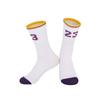 Calcetines de baloncesto finos de caña alta para niños, ideales para otoño e invierno. Calcetines deportivos para estudiantes con números de estrella. Venta al por mayor de calcetines deportivos para jóvenes.