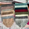 Bragas de color liso con estampado de letras europeas y americanas para mujer y niña en stock, estilo japonés transpirables, cómodas, sexys, bragas triangulares para niñas al por mayor