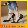 Zapatos de tacón de aguja de diseño nicho con hebilla de una línea, nuevos para Primavera y Verano 2025 para mujer, con lazo, tacones altos negros para mujer