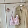 Nova bolsa feminina vintage de grande capacidade com design de nicho, bolsa de ombro feminina estilo europeu e americano, bolsa de ombro casual da moda