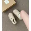 Zapatos de Algodón para Nieve con Suela Gruesa Acolchados de Felpa de Venta Caliente para Mujer Invierno 2026 Nuevo Estilo Calientes para Exteriores que Aumentan la Altura Zapatos tipo Birkenstock para Mujer