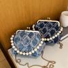 Bolsa de Clipe Estilo Novo 2024 Bolsa de Festa Bolsa Estilo Jeans Bolsa Estampada Bolsa com Corrente de Pérola Bolsa Transversal Casual