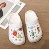 Crocs para Enfermeras Mujer Tendencia Punta Cerrada Verano Antideslizantes Lindos Suela Gruesa Playa 2026 Nuevo Estilo Sandalias Ropa Exterior