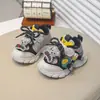 Zapatos para Caminar para Bebés y Niños Pequeños 2026 Nuevo Modelo de Primavera Zapatos de Malla para Niños Zapatos para Caminar con Suela Suave Antideslizante para Niñas