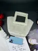 Nova Bolsa de Celular Tecida com Pérolas Artificiais Feita à Mão para Mulheres, Bolsa de Mão Suave Estilo Francês, Bolsa de Nicho Ins