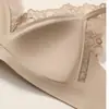 Lingerie de Renda Francesa para Primavera e Verão para Mulheres, Sutiã Fino Sem Fio de Cetim para Seios Grandes, Estilo de Luxo High-End, Sutiã Push-Up Sexy