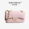 Bolsa Feminina de Luxo Estilo Chanel 2026 Nova Moda Versátil Acolchoada Transversal Casual Simples de Ombro Pequena Quadrada
