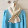 Bufanda de punto cruz 100% lana pura súper versátil, una bufanda pequeña para otoño e invierno, que proporciona calor y protección para el cuello, perfecta para días de descanso. Fabricante
