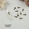 Ventas Directas de Fábrica de Nuevos Pedrería Retro Cruzada para Uñas de Moda al Por Mayor, Decoraciones para Uñas con Forma de Corazón y Cabeza de León