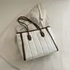 Bolso Casual de Moda de Gran Capacidad para Mujer 2025 Otoño Nuevo Estilo Coreano Bolso de Axila Estilo Extranjero Bolso de Hombro Tipo Tote Simple