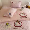 Lindo Set de Funda de Cama Bordada con Toalla Nairi de Lunares para Nieve, Juego de Cuatro Piezas, Funda de Edredón de una Pieza, Juego de Cama de Tres Piezas