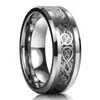 Anillo de Acero de Tungsteno con Patrón de Dragón Bicolor Tamaño Americano Estándar Anillo de Cerámica de Acero de Titanio Anillo de Titanio Dorado para Hombre Entrega Transfronteriza