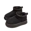 Botas de nieve para mujer de comercio exterior transfronterizas con suela gruesa antideslizante, botines cortos de invierno cálidos sin cordones, zapatos de algodón felpudos y engrosados