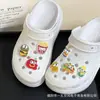 Accesorios divertidos para zuecos hechos por ti mismo: charms para zapatos desmontables, creativos, con temática de dibujos animados y bonitas decoraciones de hebilla